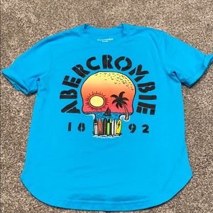 Abercrombie kids graphic tee size 7 little boys